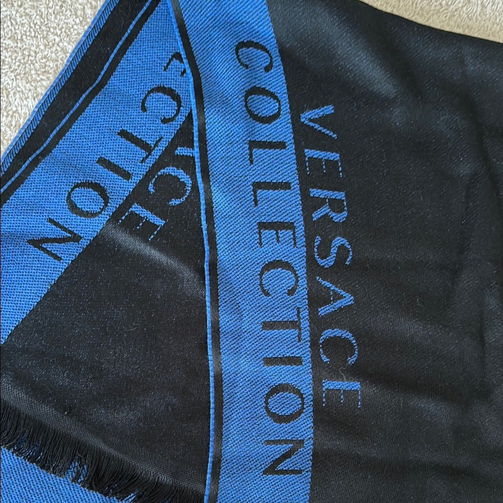 NWT Versace Collection Black and Blue Reversible Scarf
